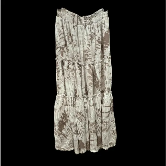 BLUE ISLAND Midi Tiered skirt taupe and white‎ size medium with slit NWT