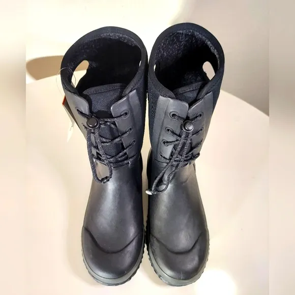 Bogs Bloom Arcata Lace Black Insulated Winter Outdoor Boots Youth Size 7 NWT