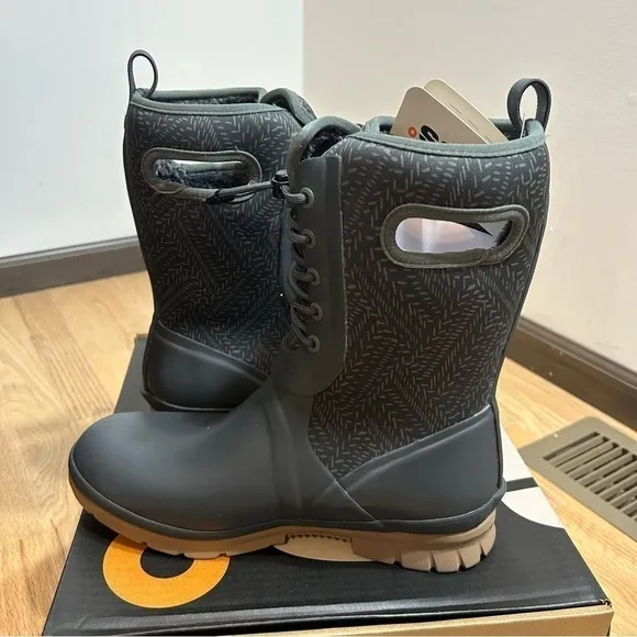 BOGS Cameron Lace Boots NEW Sz 11 Women’s Pull On Lace Up Waterproof -40 Degrees