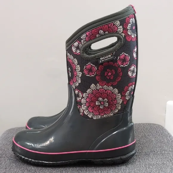 BOGS Floral Pansies Rain Winter Snow Boots - Gray and Pink Sz 5 Youth