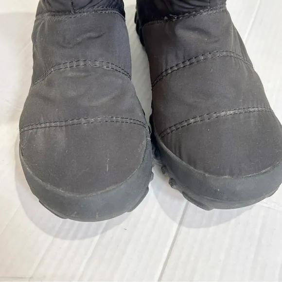 Bogs Puffy Boots Mid Calf Insulated Lined Waterproof Round Toe Drawcord Size 7