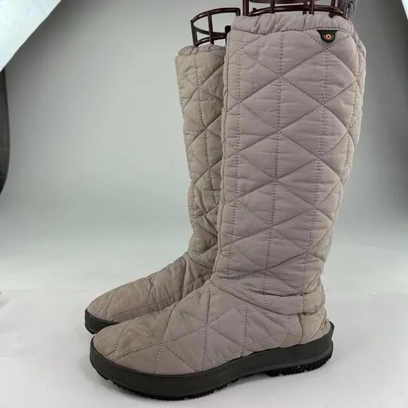 Bogs Women's Snowday Tall Boot US 9 Beige Quilted Cold Weather Winter Snow Boots
