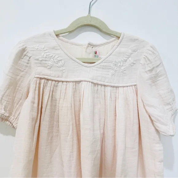 Bonpoint little Girls' 100% cotton Cream Embroidered Dress NEW