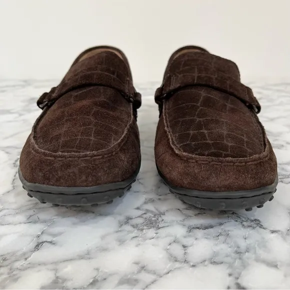 Born croc Embossed brown suede loafers unisex men’s size 9.5 women’s size 10.5