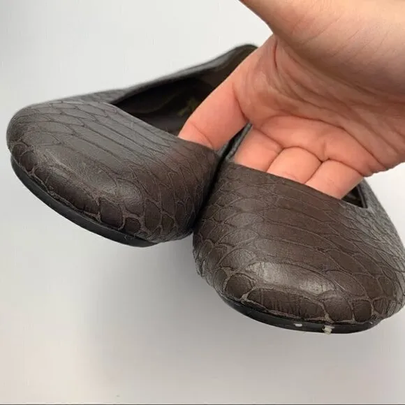 Born crown womens ballet flats size 10 42 brown crocodile embossed balletcore