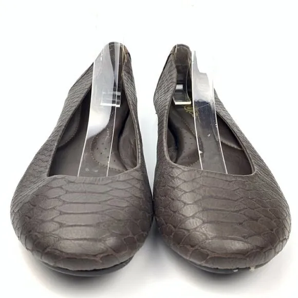 Born crown womens ballet flats size 10 42 brown crocodile embossed balletcore
