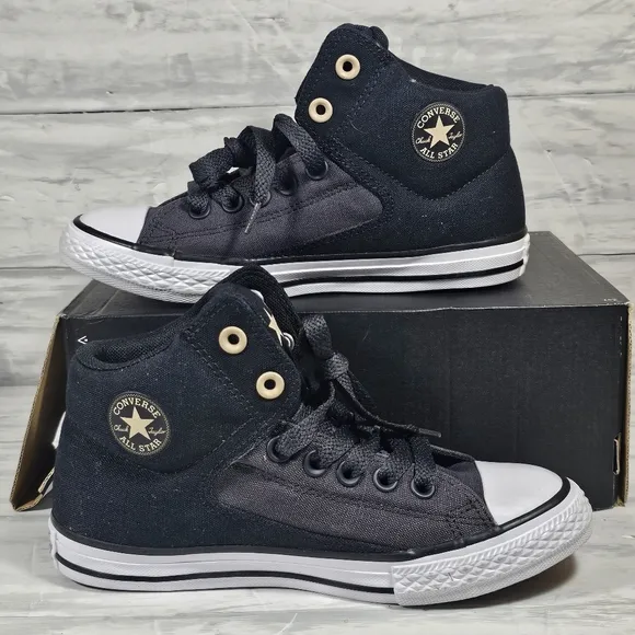 Boys Converse SIZE 3 ChucK TAYLOR ALL STARs High Tops