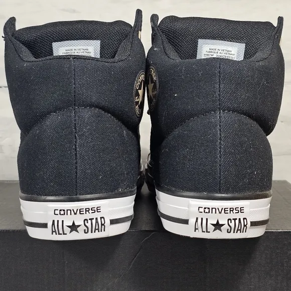 Boys Converse SIZE 3 ChucK TAYLOR ALL STARs High Tops