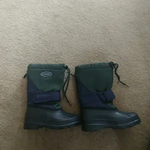 Boys snow boots