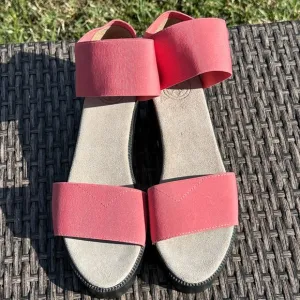 Brand New Charleston Shoe CO.