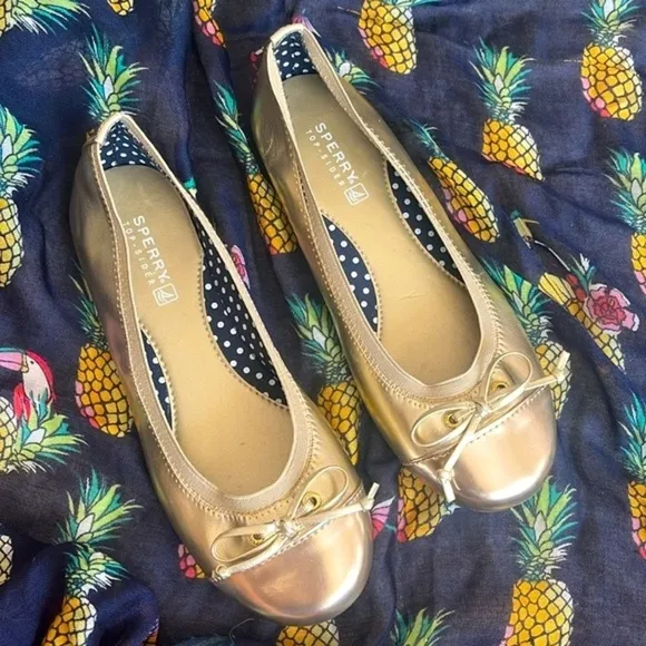Brand New Sperry Elise Metallic Gold Tone Round Toe Slip On Shoes Ballet Flats