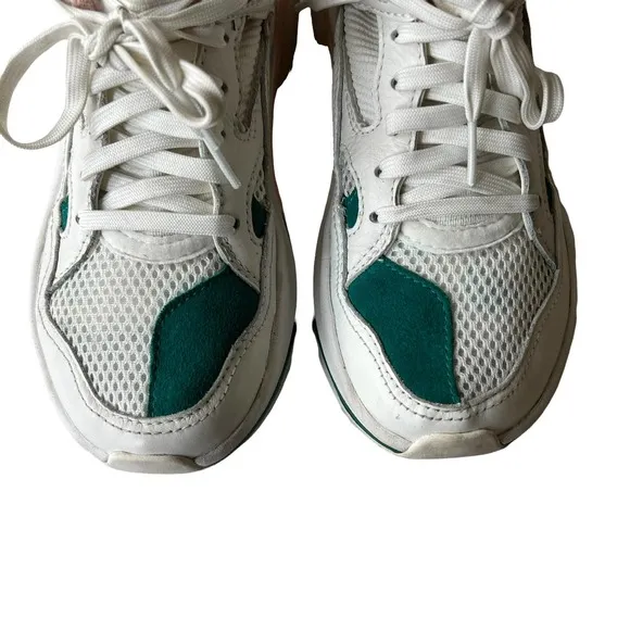 Brandblack Saga Chunky Dad Sneakers in Green, Pink and White Size 4