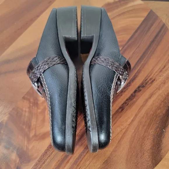 Brighton Sydney Leather Loafers Black and Brown Mules Women's Size 8