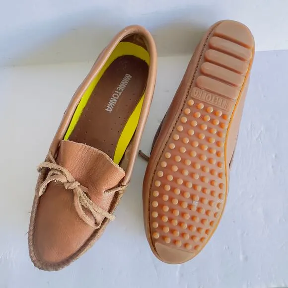 Brown Minnetonka Leather Moccasin Women Driving Loafers Cabincore Slip-On 10