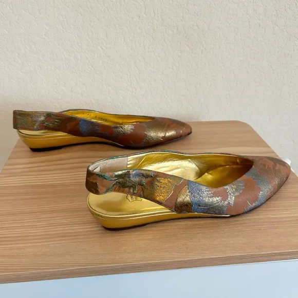 Bruno Magli Floral Slingback Pointed Flats 9AAA