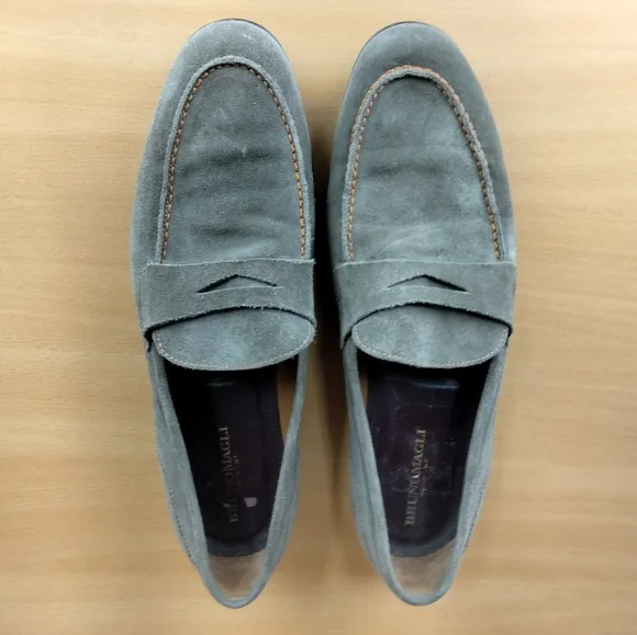 Bruno Magli Silas Classic Suede Penny Loafers in Taupe Sz. 12