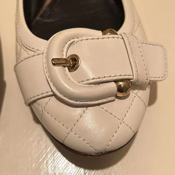 Burberry Women's 39.5 Quilted Leather Ballet Flats Cream White Buckle Toe Preppy