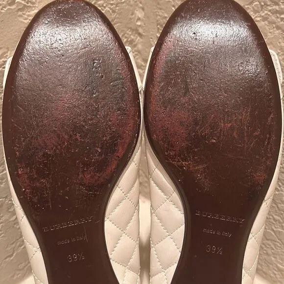 Burberry Women's 39.5 Quilted Leather Ballet Flats Cream White Buckle Toe Preppy