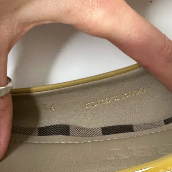 Burberry Yellow Patent Leather &amp; Nova Check Coated Canvas Scrunch Ballet Flats