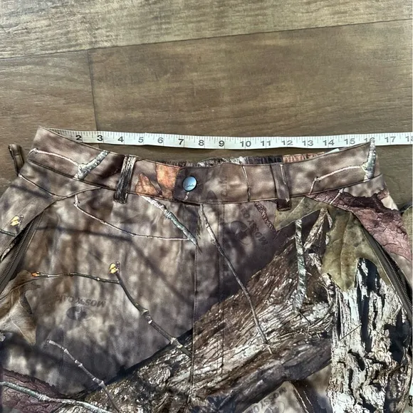 Cabela’s 4 most insulated camouflage hunting pants