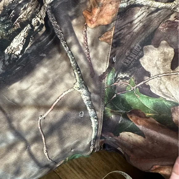 Cabela’s 4 most insulated camouflage hunting pants