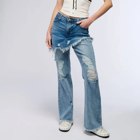 Callie Lives Stasia YMe AKIRA Distressed Skirt Straight Leg Denim Jeans 3