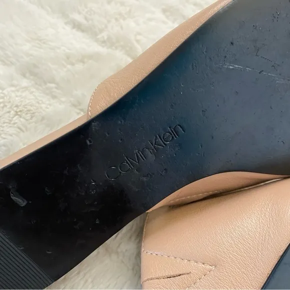 Calvin Klein Chantalia Leather Pointed Toe Mules Flats Size 7.5