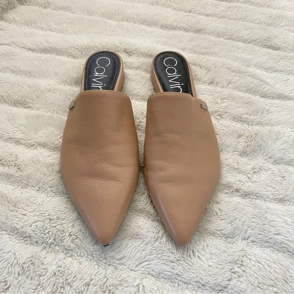 Calvin Klein Chantalia Leather Pointed Toe Mules Flats Size 7.5