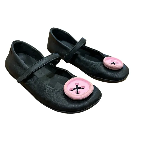 CAMPER Twins Girls Black Leather Ballet Flats with Pink Button Size 1US or 33EU