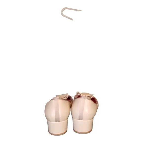 Carolina Herrera Tam Leather Flats