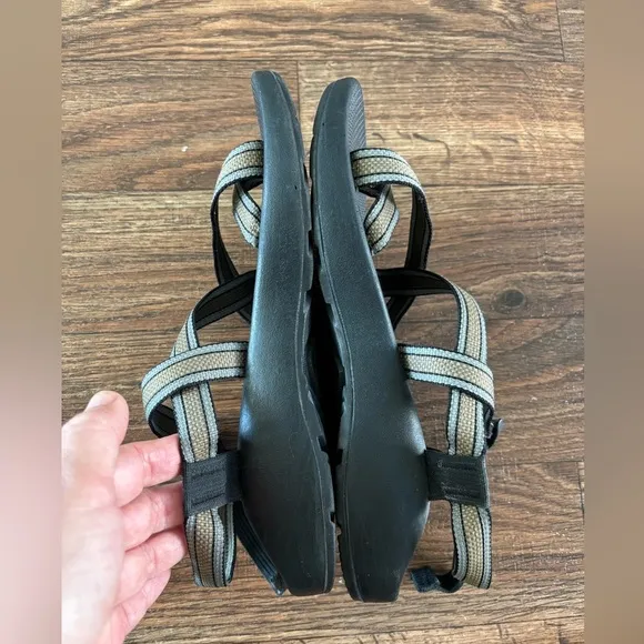 Chaco Sandals Men 10 Z/2 Yampa Metal Strappy Toe Loop Water Hiking
