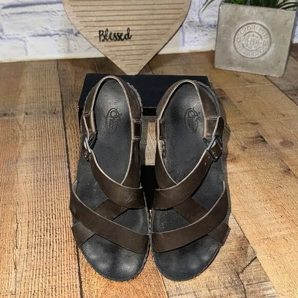 Chaco Wayfarer Size US 7 EU 38 Women’s Strappy Tornado Leather Sandals J107134