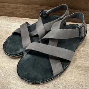 Chaco Wayfarer Tornado leather sandals taupe gray strappy flats size 9
