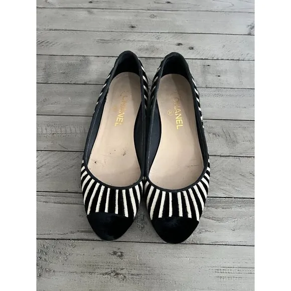 CHANEL Black Ivory Velvet Zebra Striped CC Ballet Flats Size 39 9