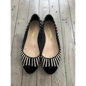 CHANEL Black Ivory Velvet Zebra Striped CC Ballet Flats Size 39 9