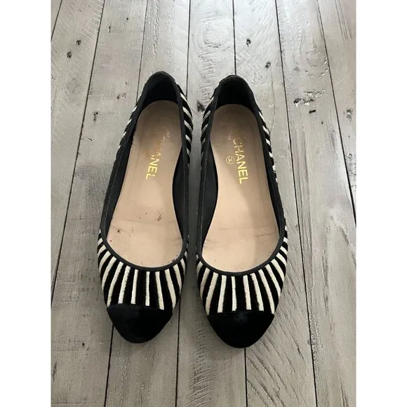 CHANEL Black Ivory Velvet Zebra Striped CC Ballet Flats Size 39 9