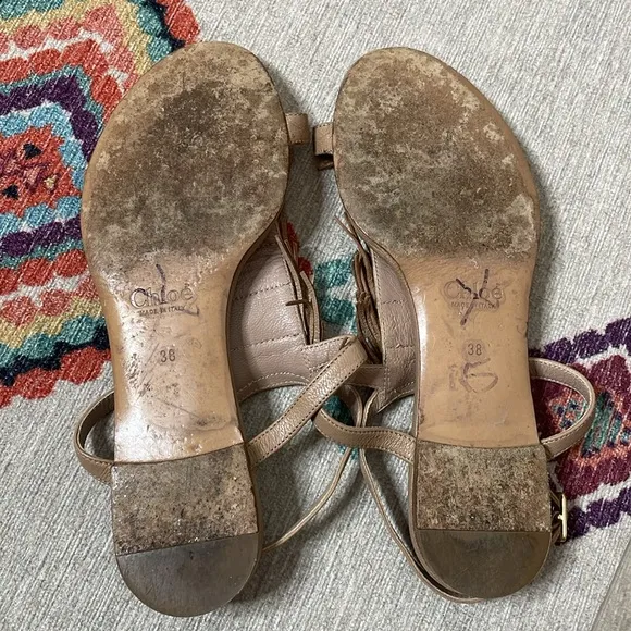 Chloe Fringe Metal plate sandals