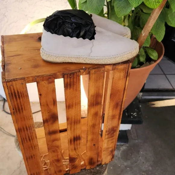 Chloe Gray Scalloped Suede Espadrilles