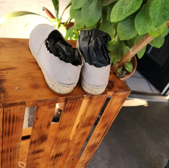Chloe Gray Scalloped Suede Espadrilles
