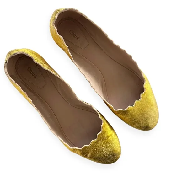 Chloe • Lauren Scalloped Gold Ballet Flats