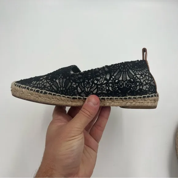 Chloe Women’s Scalloped Lace Espadrille Flat Black Approximating Size 7 Slip On