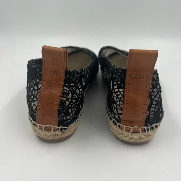 Chloe Women’s Scalloped Lace Espadrille Flat Black Approximating Size 7 Slip On