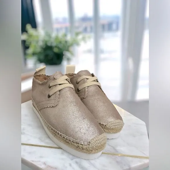Chloé Scalloped Gold Leather Lace Up Espadrilles Platform Sneakers Size 38