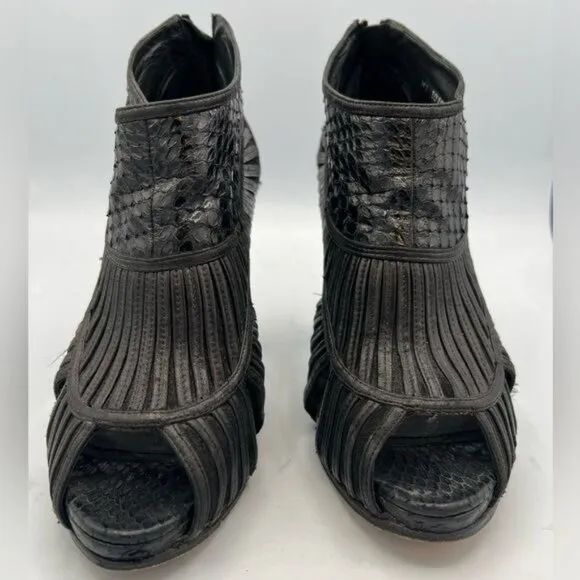 CHRISTIAN DIOR Black Leather Python Mules Peep Toe Booties Sandals EU 39 US 9