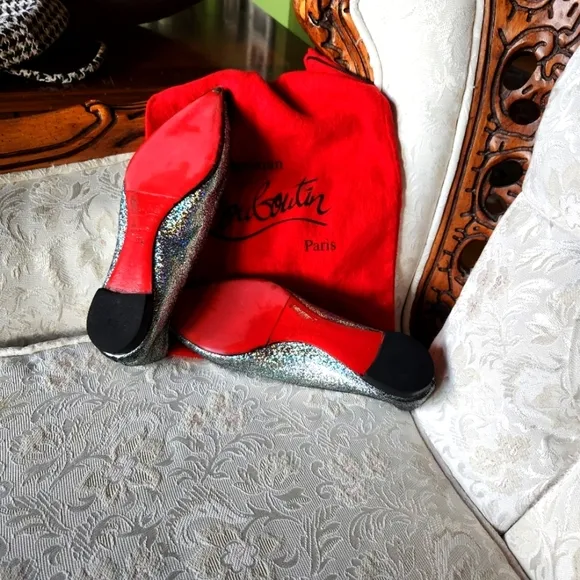 Christian Louboutin pointed toe flats - silver glitter (red bottoms)