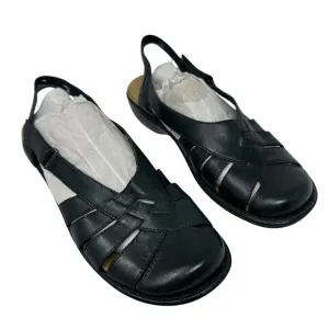 Clarks Bendables Navy Blue Leather Strappy Closed Toe Hook and Loop Sandals 9