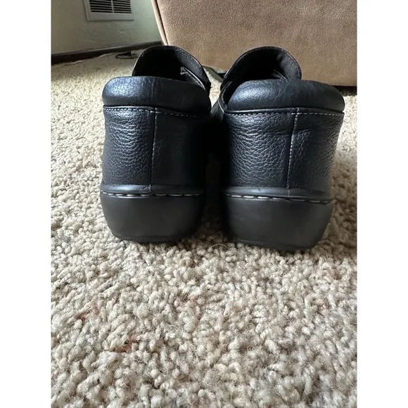 Clarks Collection Leather Slip On Loafers Comfort Casual Shoes Black‎ size 10