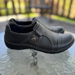 Clarks Collection Leather Slip On Loafers Comfort Casual Shoes Black size 6.5