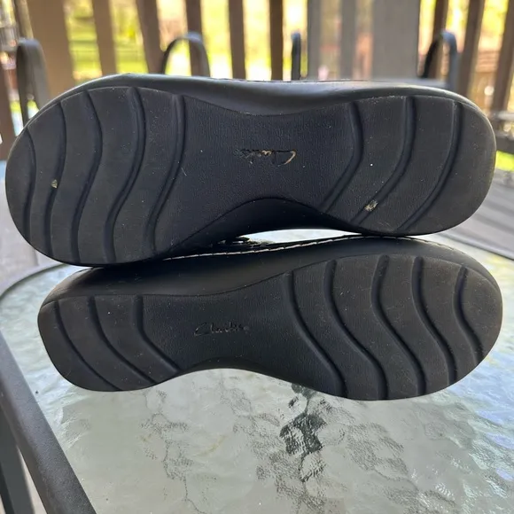 Clarks Collection Leather Slip On Loafers Comfort Casual Shoes Black size 6.5
