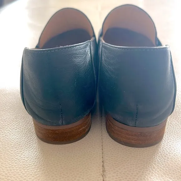 Clarks Pure Iris Womens Blue Leather Comfort Loafers Slip On Size 7.5
